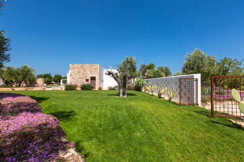 Villa Carovigno - Modern luxurious villa with private pool 43 Villas in Italy