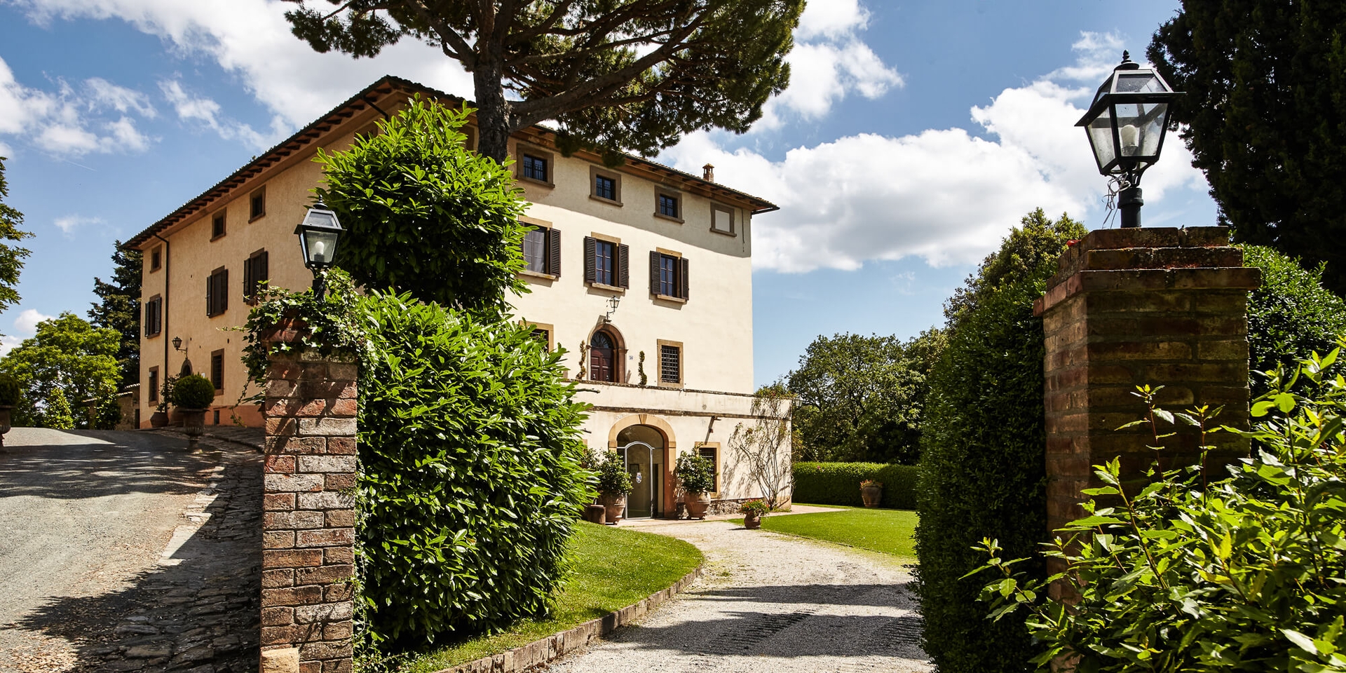 Castagneto Estate - Large Tuscan Borgo 39 Villas in Italy