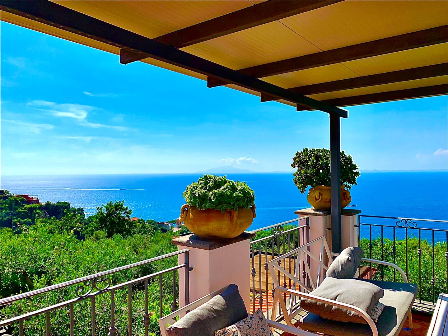 Casa Neroli- Coastal Villa with Pool near Sorrento 25 Villas in Italy