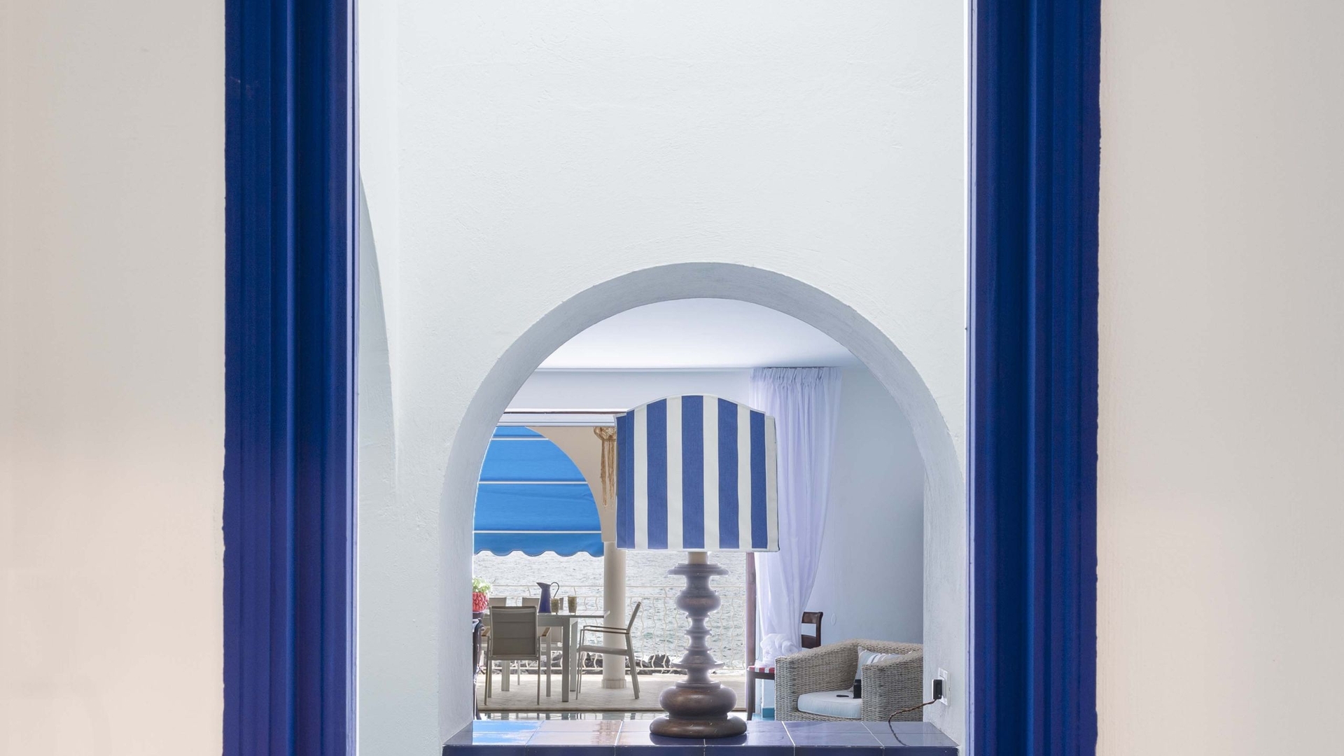 Casa Di Marcia, seafront with dipping pool 53 Villas in Italy
