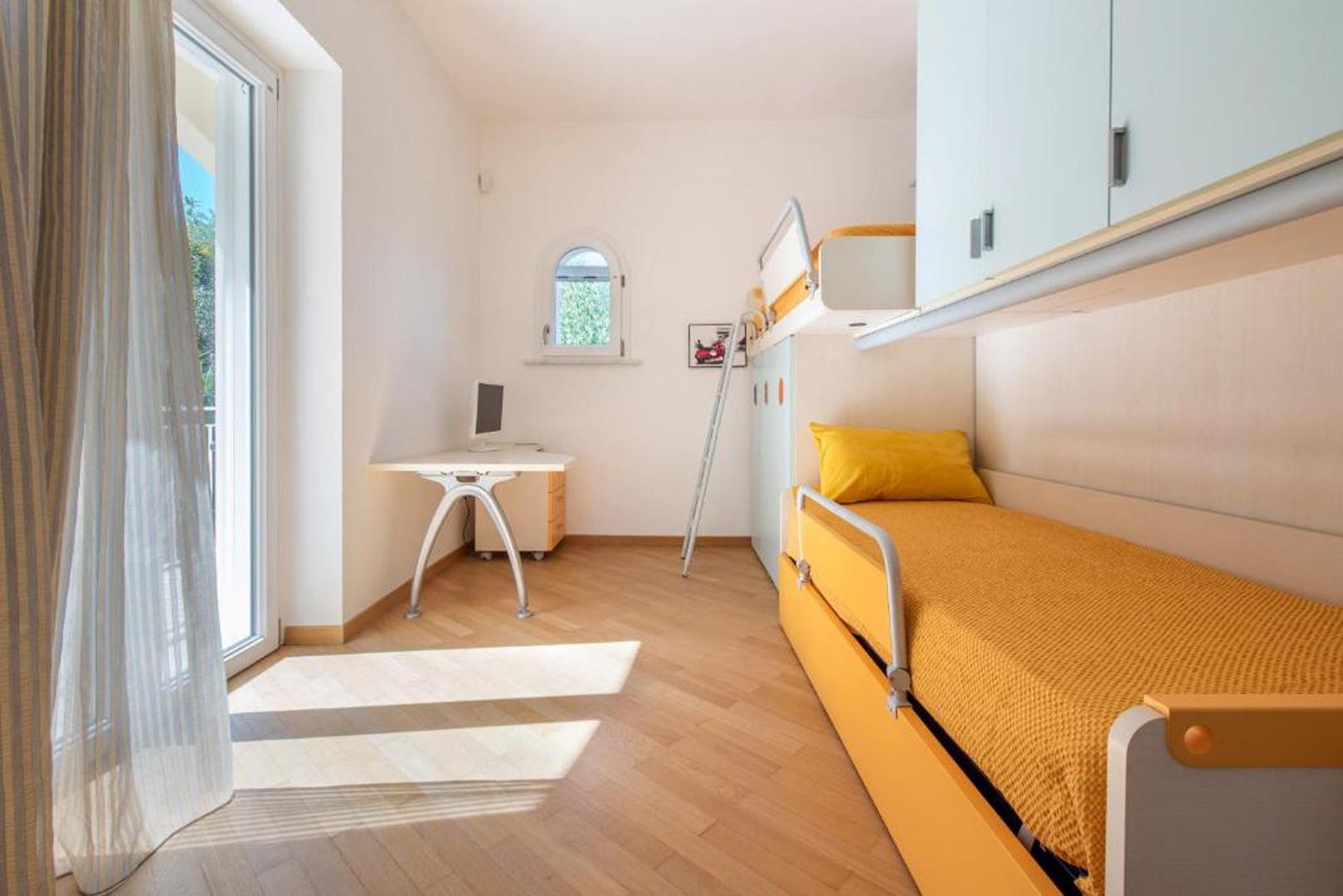 Villa Carlotta with private pool and sea views in Sorrento area 27 Villas in Italy