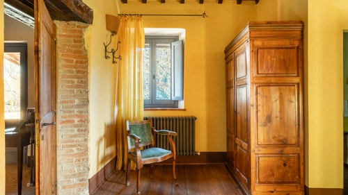 Podere Pulciano - Historic Tuscan farmhouse with pool 55 Italian Breaks