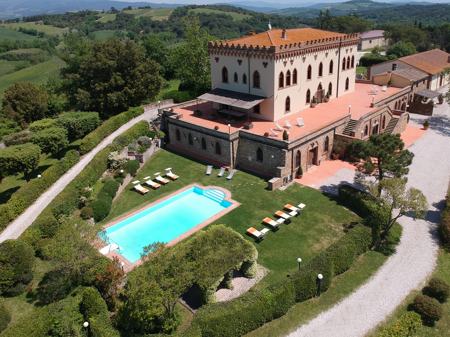 Castello Casalino – Guardistallo – Pisa area 2 Villas in Italy