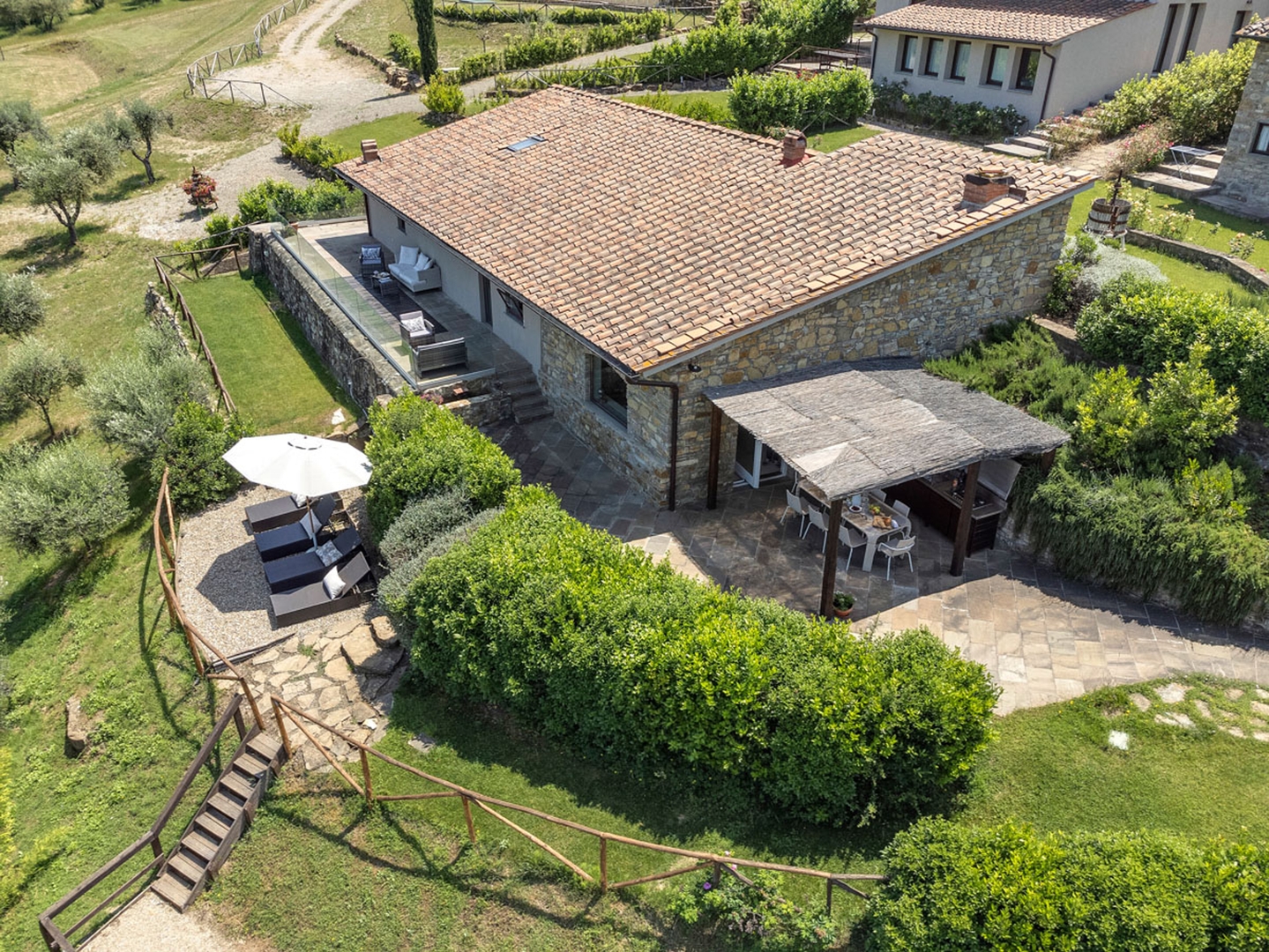 Villa with swimming pool in Tuscany 46 Villas in Italy