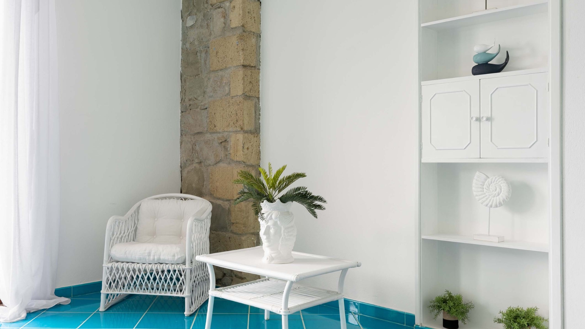 Casa Di Marcia, seafront with dipping pool 26 Villas in Italy