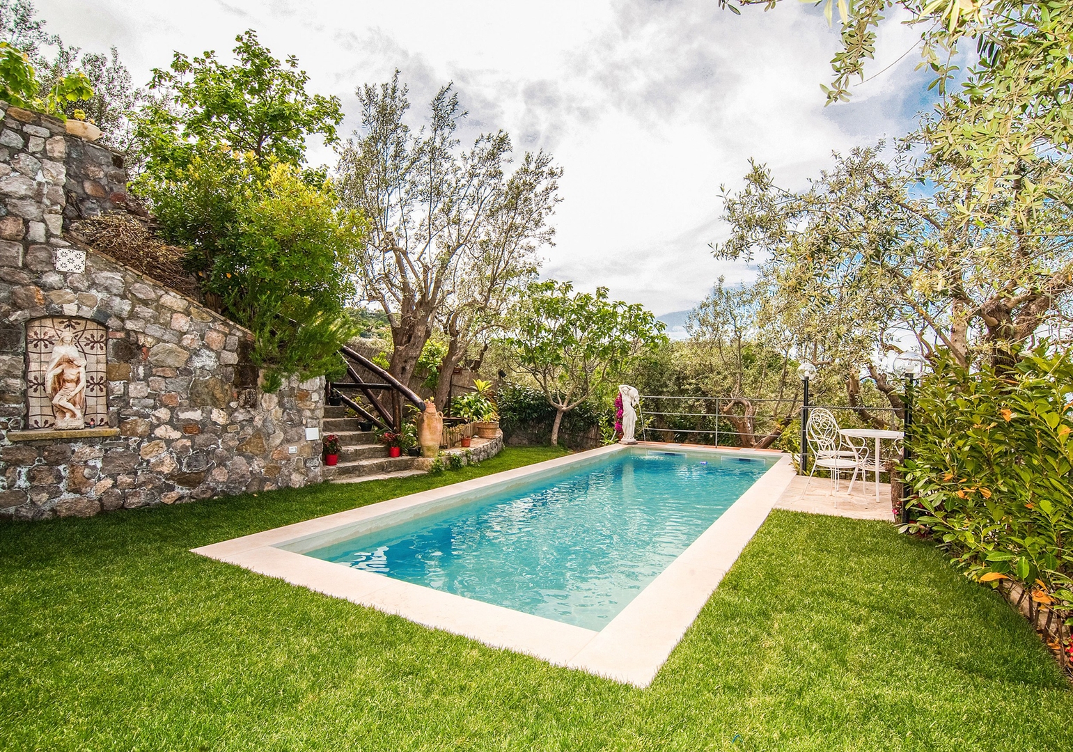 Casa Neroli- Coastal Villa with Pool near Sorrento 29 Villas in Italy