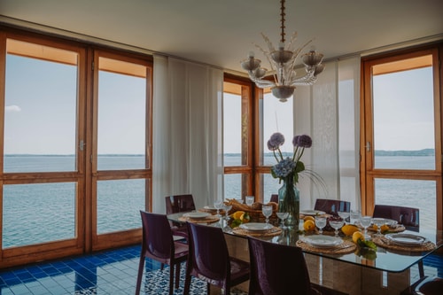 Villa Nilda - Private lakefront property with pool 8 Italian Breaks