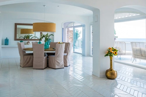 Villa Luce Di Mare, endless sea views 9 Villas in Italy
