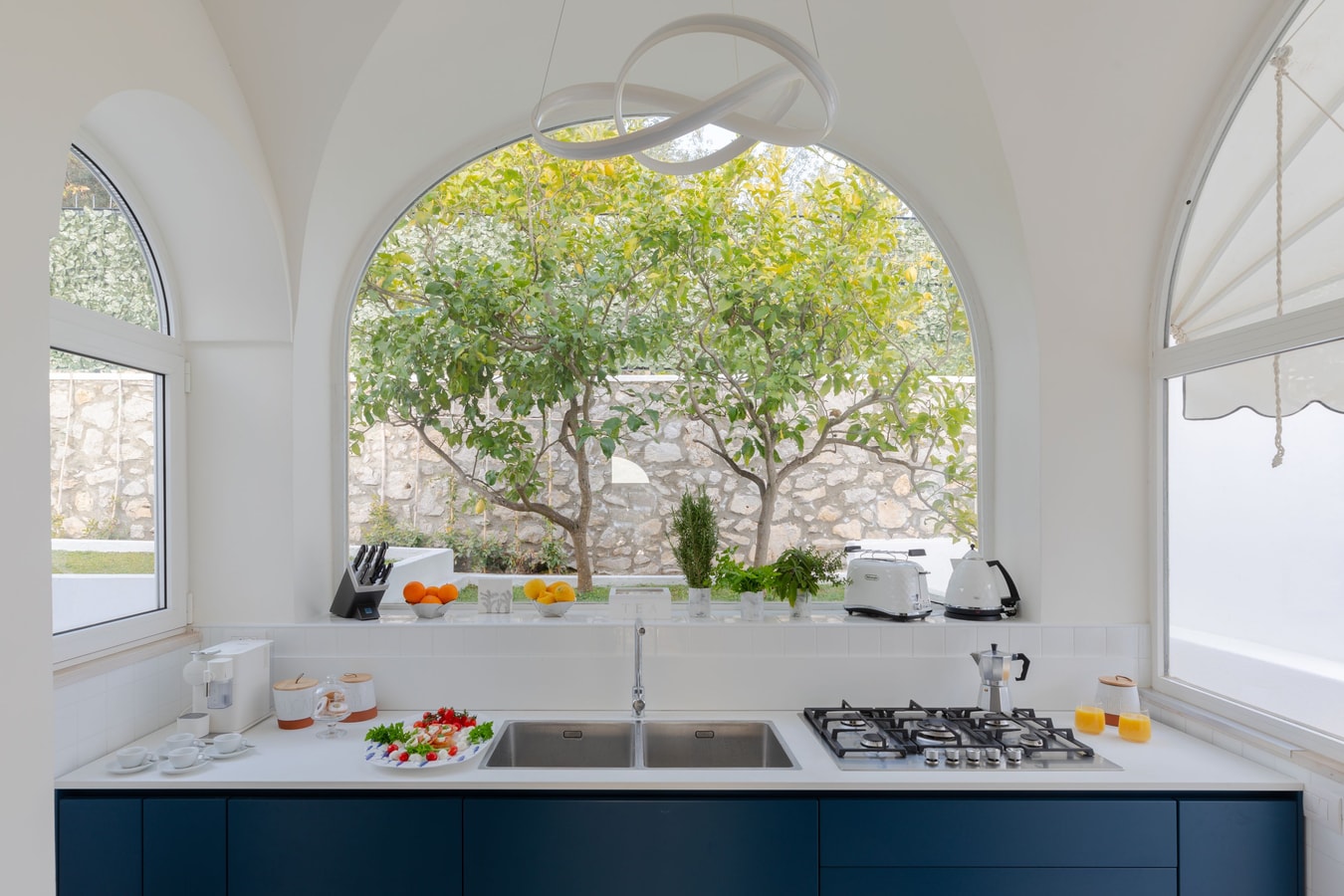 Villa Vento Blu, Exclusive Luxury in Capri 5 Villas in Italy