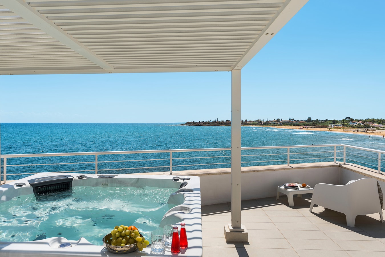 Villa Festa - Private seafront villa in Sicily 34 Villas in Italy