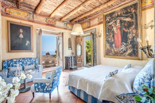 Villa San Giacomo, Unique villa with pool and sea views 5 Villas in Italy