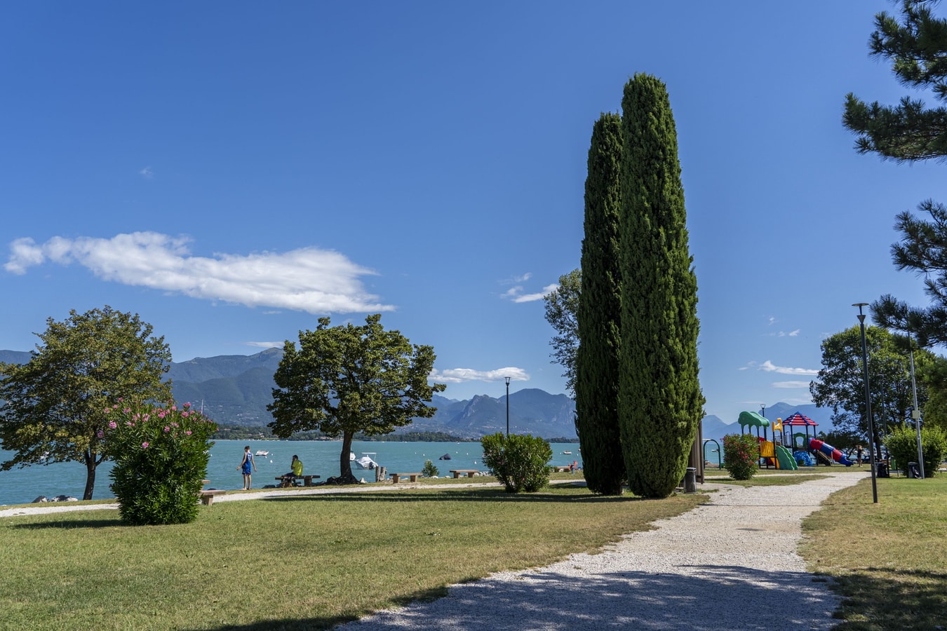 Villa Olivella, with Private Pool - 100m to Lake 5 Villas in Italy