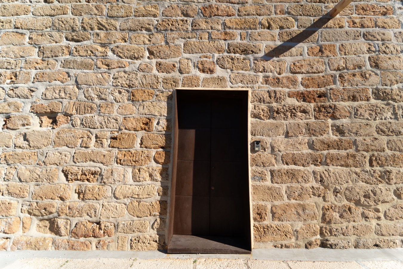 Villa Terrasini, Contemporary Jewel Near the Sea 28 Villas in Italy