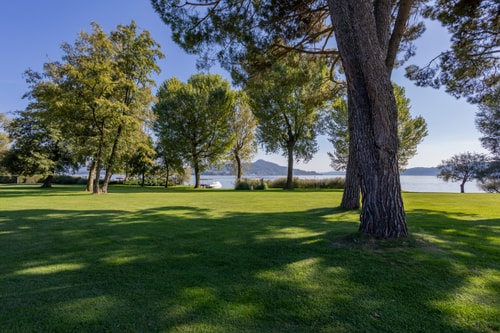 Villa Elegante 49 Villas in Italy