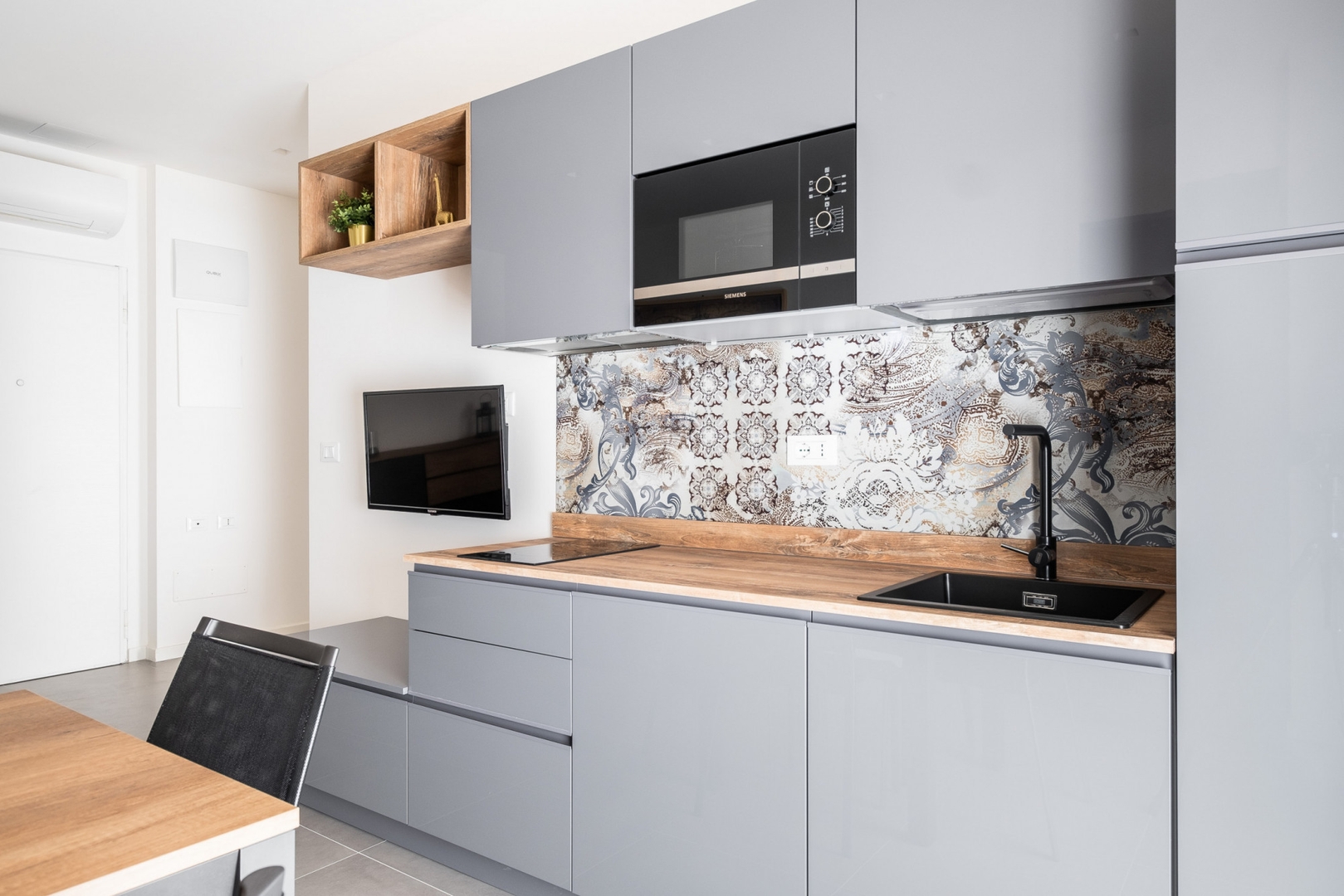 Casa Vicolo 1, apartment in Bologna centre 6 Villas in Italy