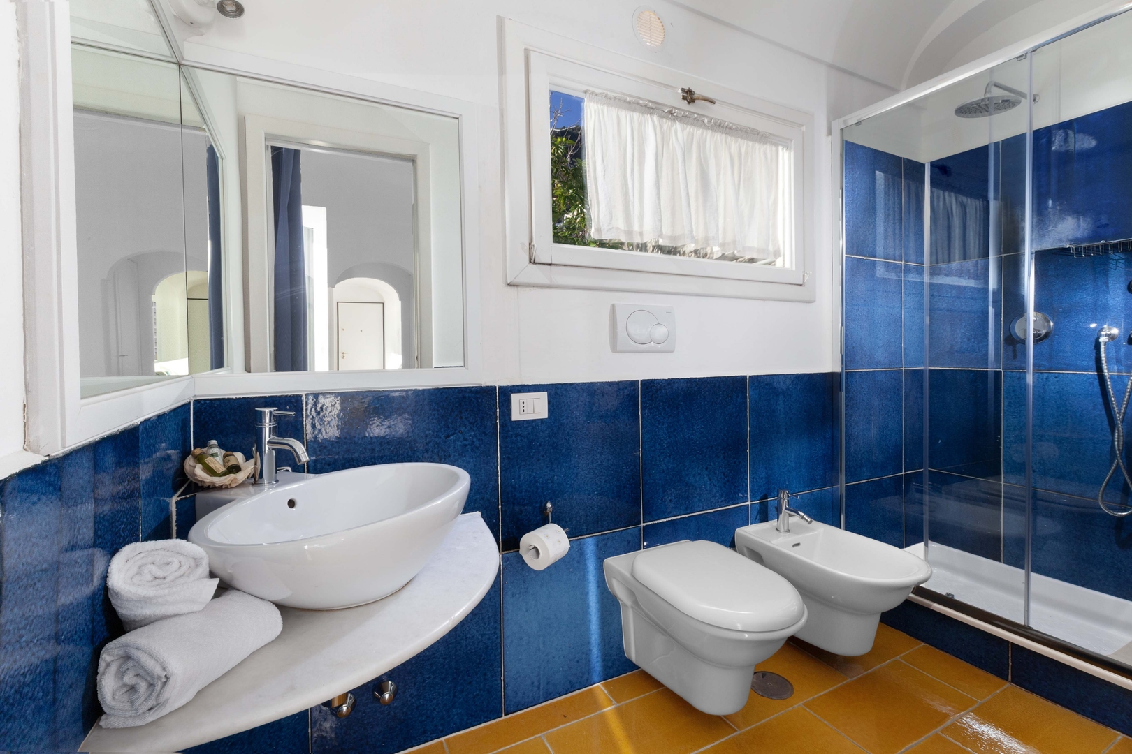 Casa Dalila, walking distance from Positano 19 Villas in Italy
