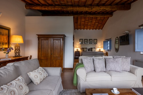Villa Etruria, near Casole d’Elsa 8 Villas in Italy
