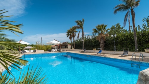 Villa Vista Serena, Traditional Estate in Rural Modica 46 Villas in Italy