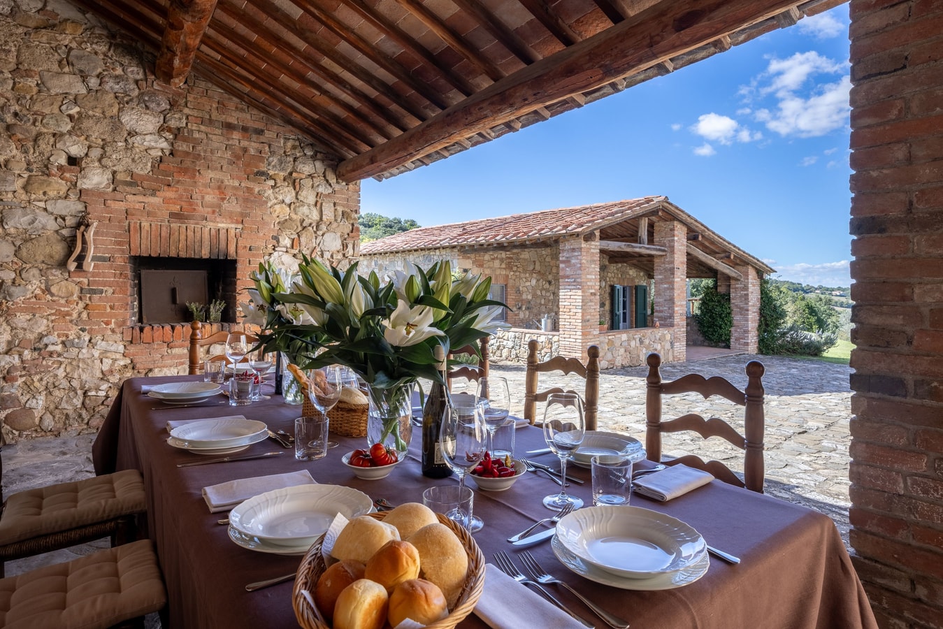 Villa Etruria, near Casole d’Elsa 2 Villas in Italy