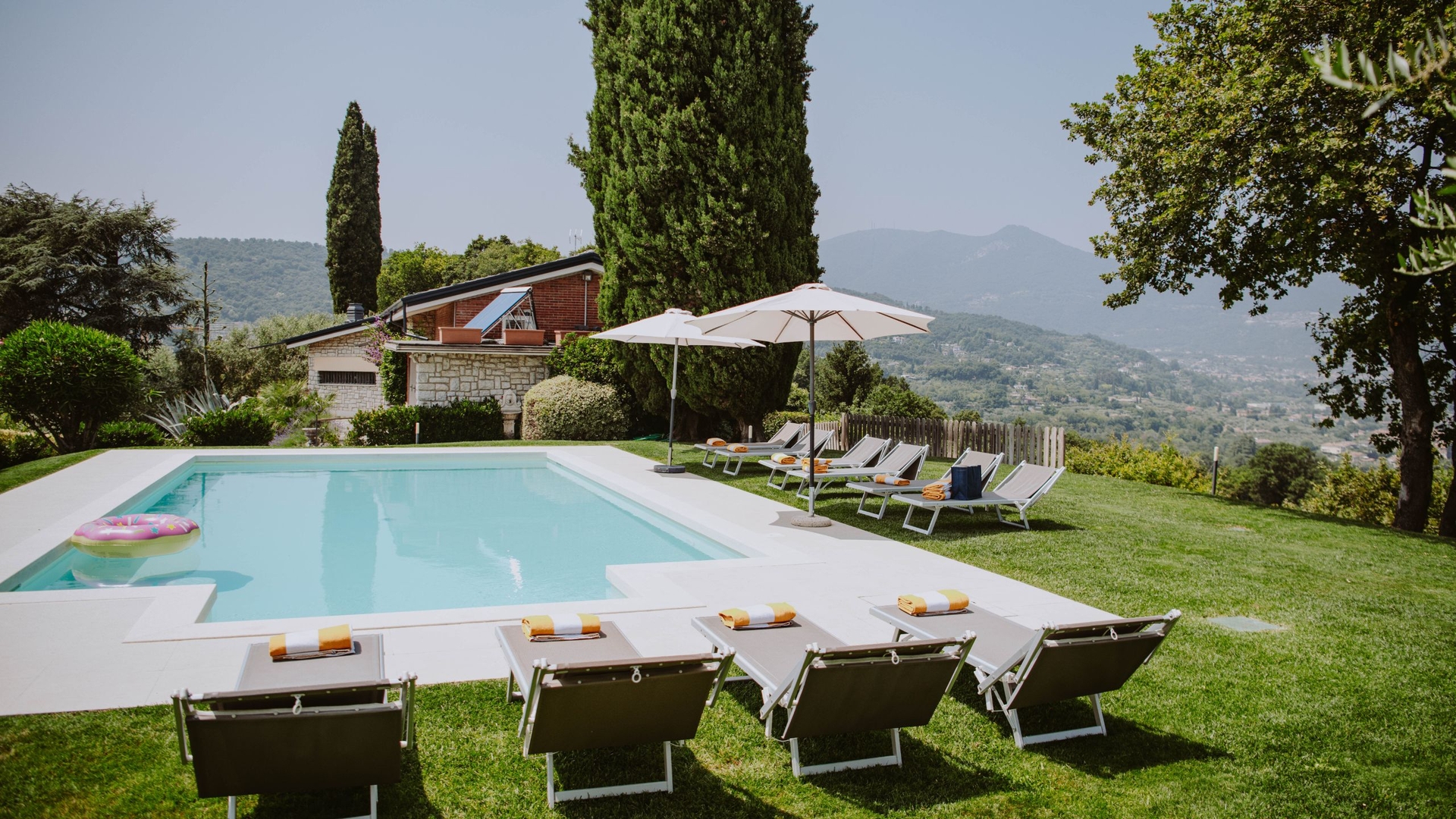 Villa Fedella - Lakeside villa with private pool and lake views 1 Villas in Italy