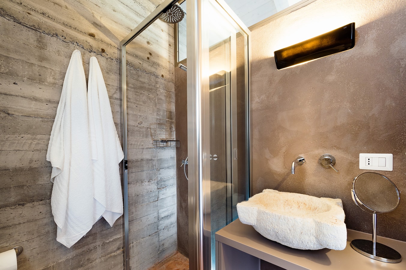 Villa Etnea - Private villa with pool and jacuzzi 18 Villas in Italy