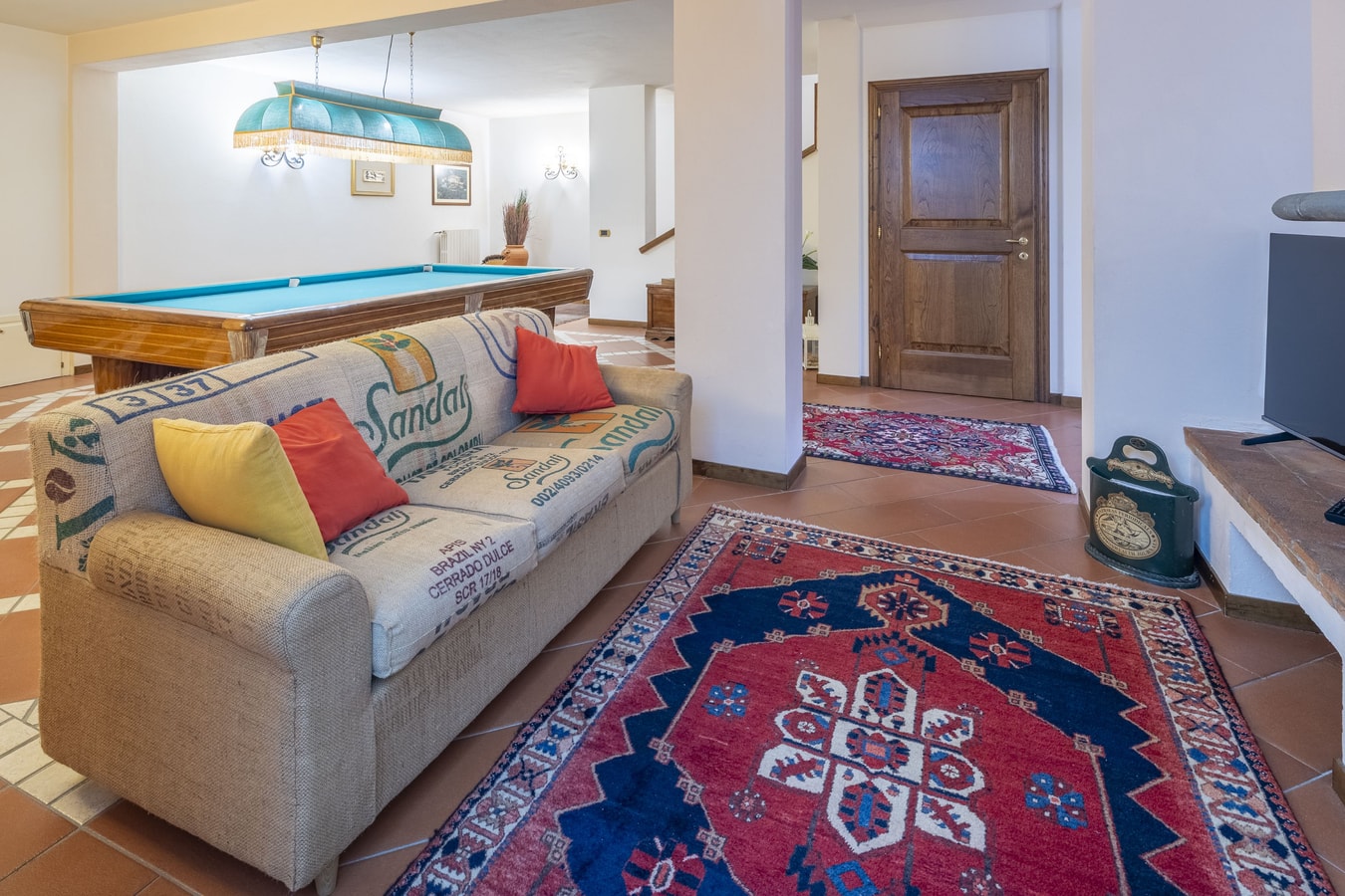 Villa Lavinia, with private pool, spa and gym 19 Villas in Italy