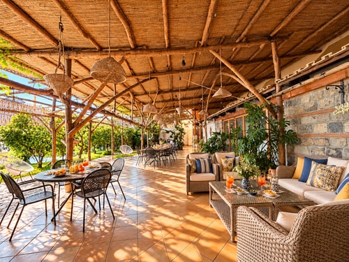 Villa Donatella, Ideal For Large Groups 64 Villas in Italy