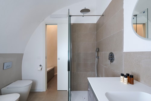 Villa Catrice - Seafront villa with private pool 19 Villas in Italy
