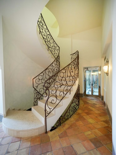 Villa Riggiola, Historic Villa with Sea Views 20 Villas in Italy