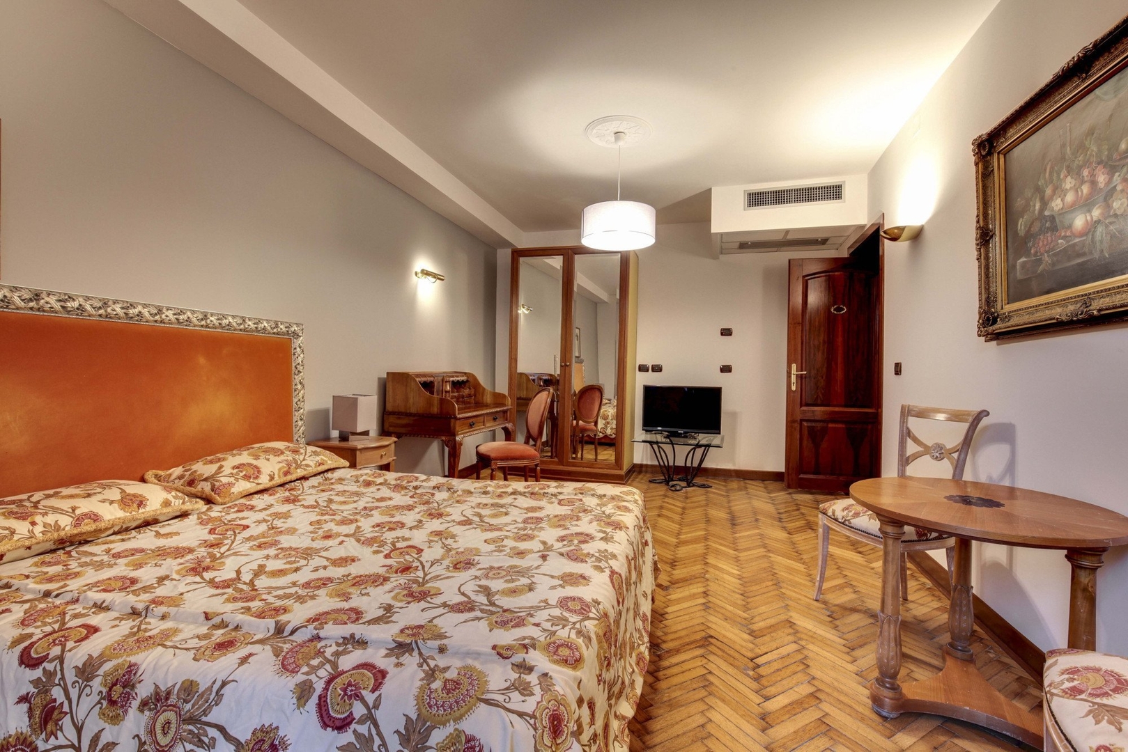 Sospiri Suite - San Marco 33 Villas in Italy