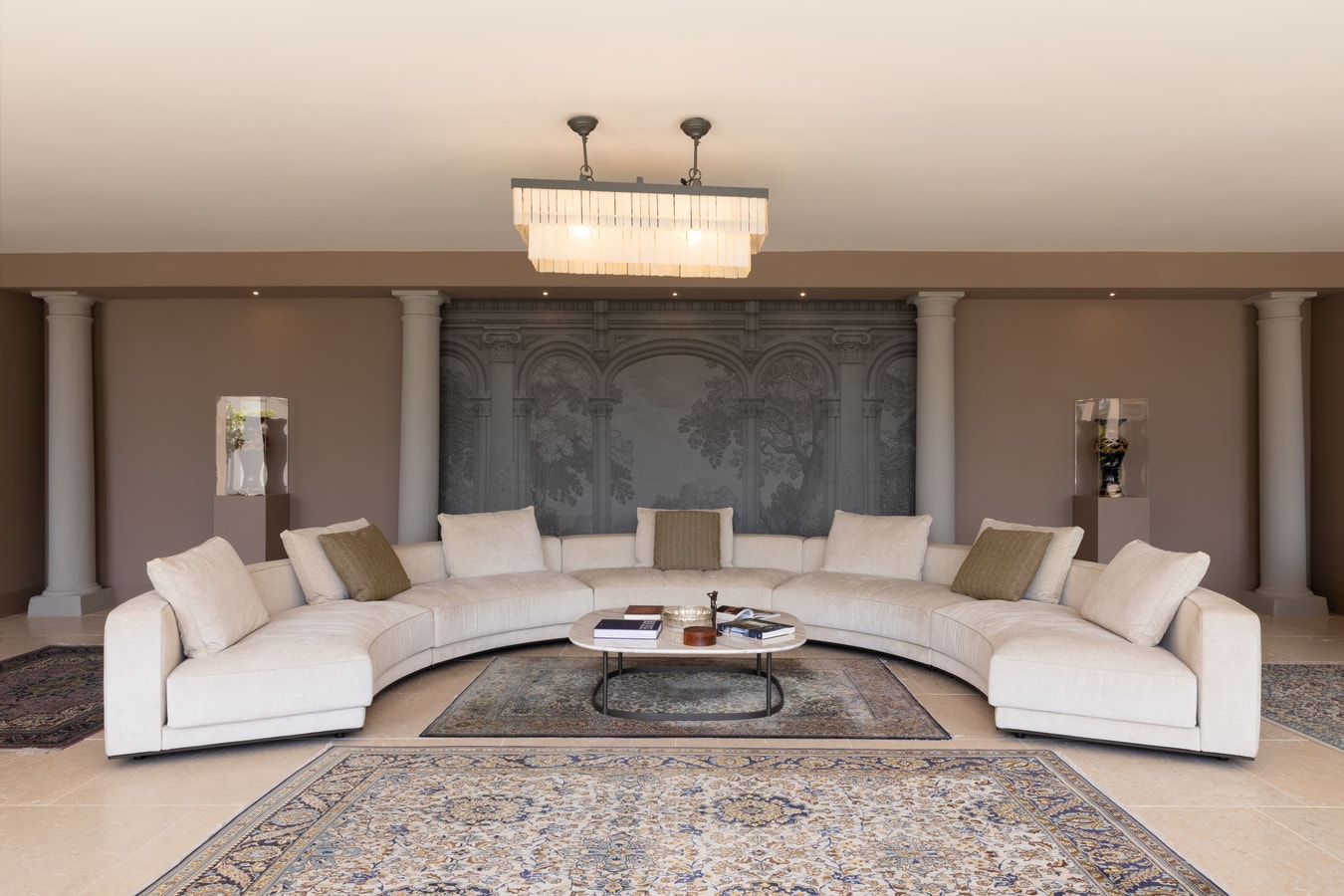 Villa Classica, Historic villa with lake views 18 Villas in Italy