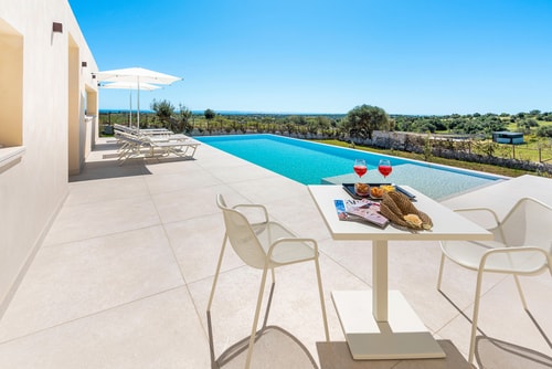 Villa Angelo - Elegant private villa with pool 33 Villas in Italy