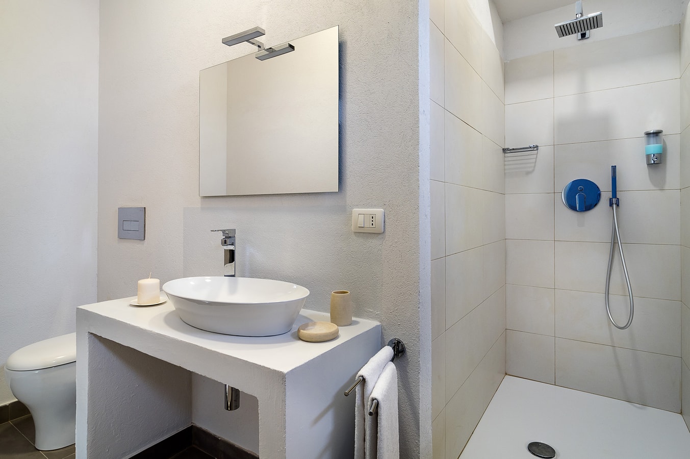 Casa Ulisse, sea front property 28 Villas in Italy