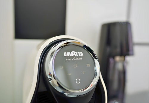 Artist's Apartment – Rome 9 Villas in Italy