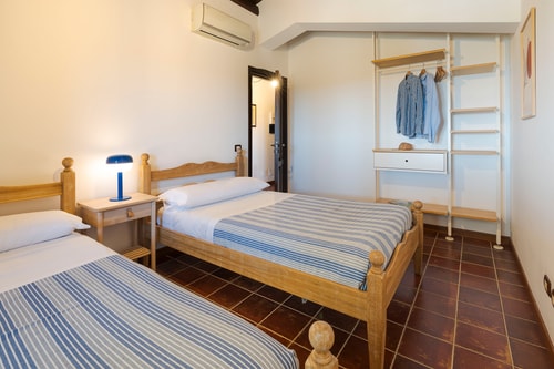 Tenuta Del Sole, elegant Sicilian estate 55 Italian Breaks