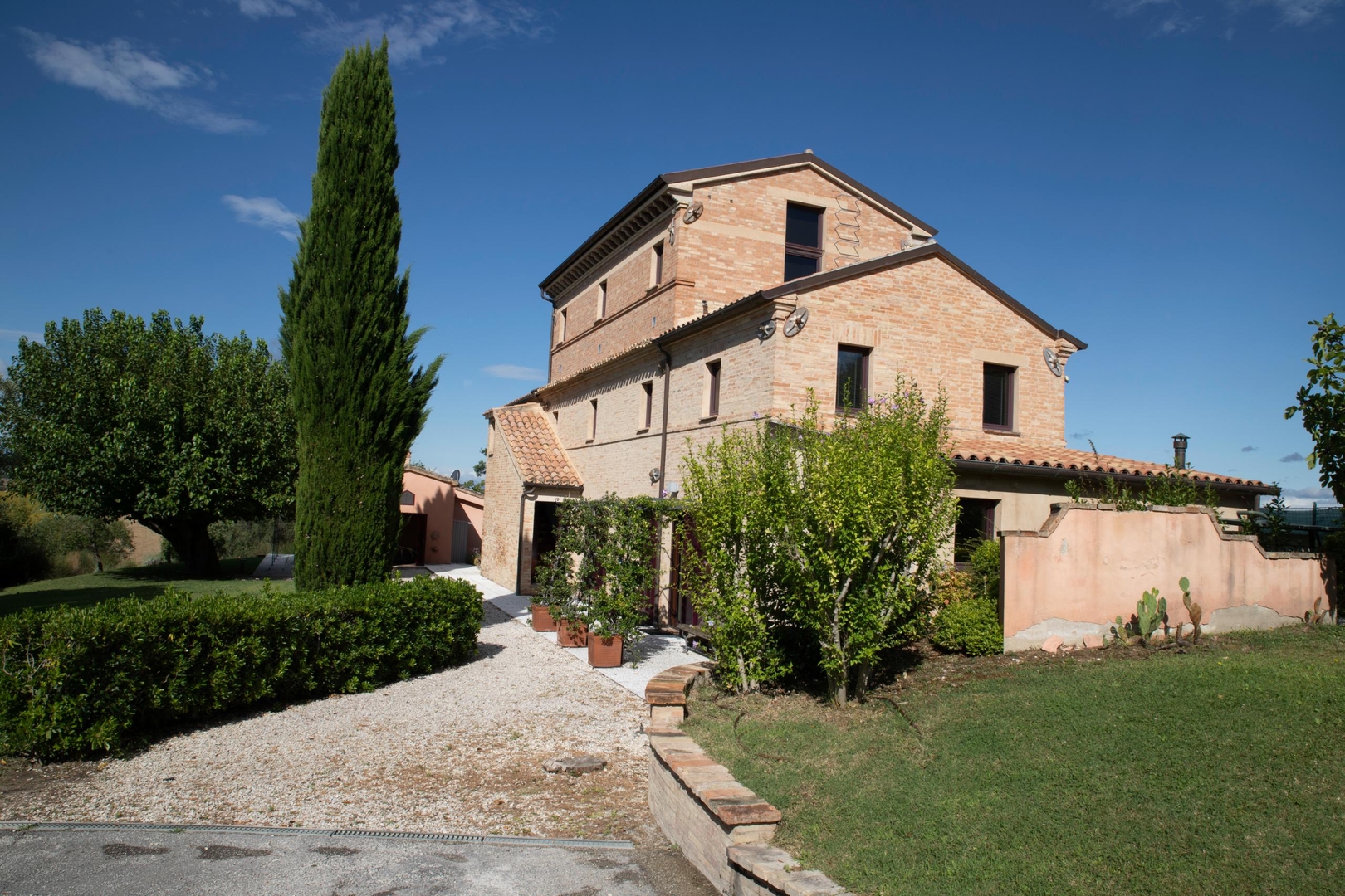 Villa Aconito - Ostra Area 1 Villas in Italy