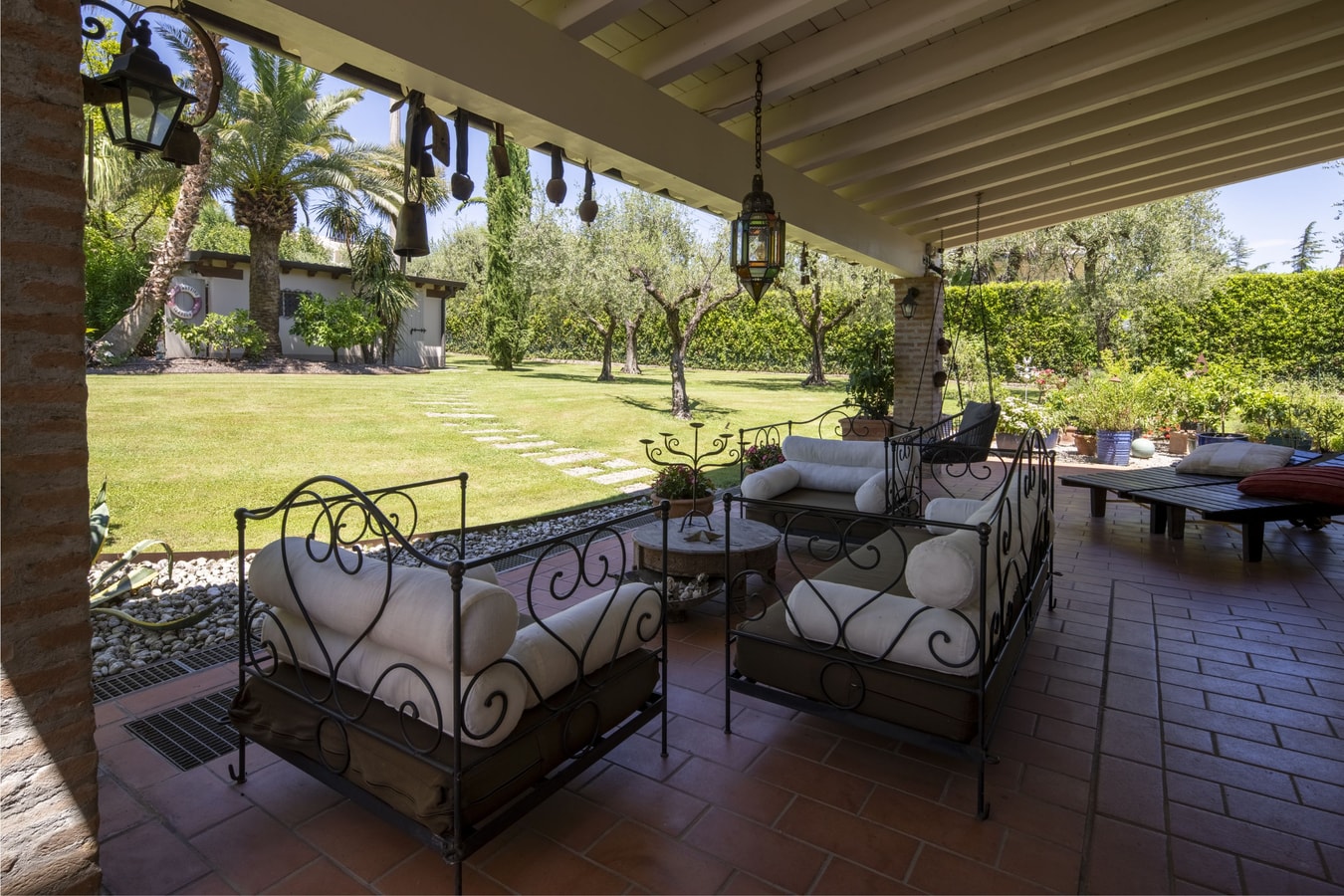 Villa Olivella, with Private Pool - 100m to Lake 3 Villas in Italy