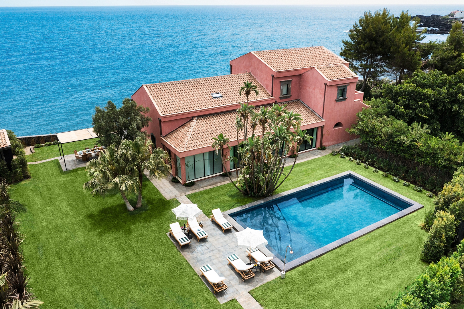 Villa Ceglie - Sea front villa with heated pool 0 Villas in Italy
