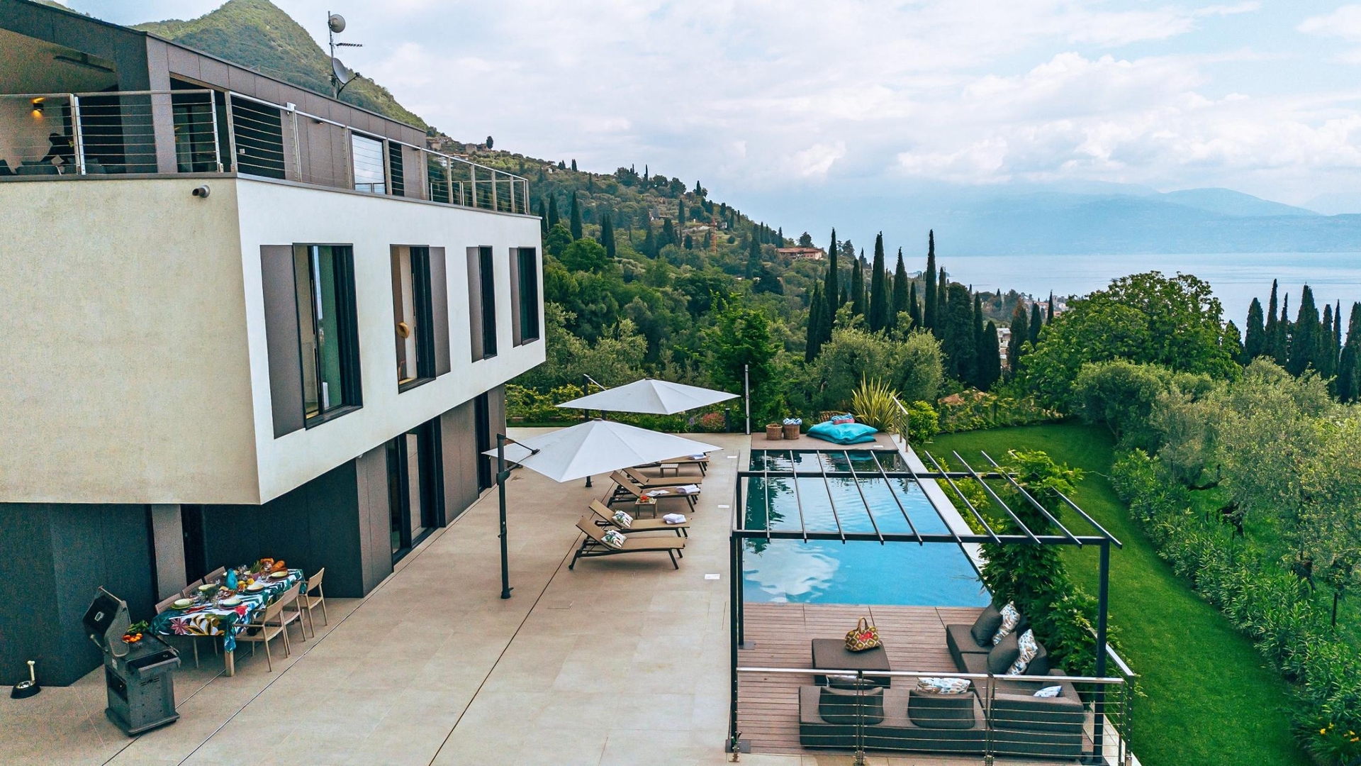 Villa Alata – Gardone Riviera 0 Villas in Italy