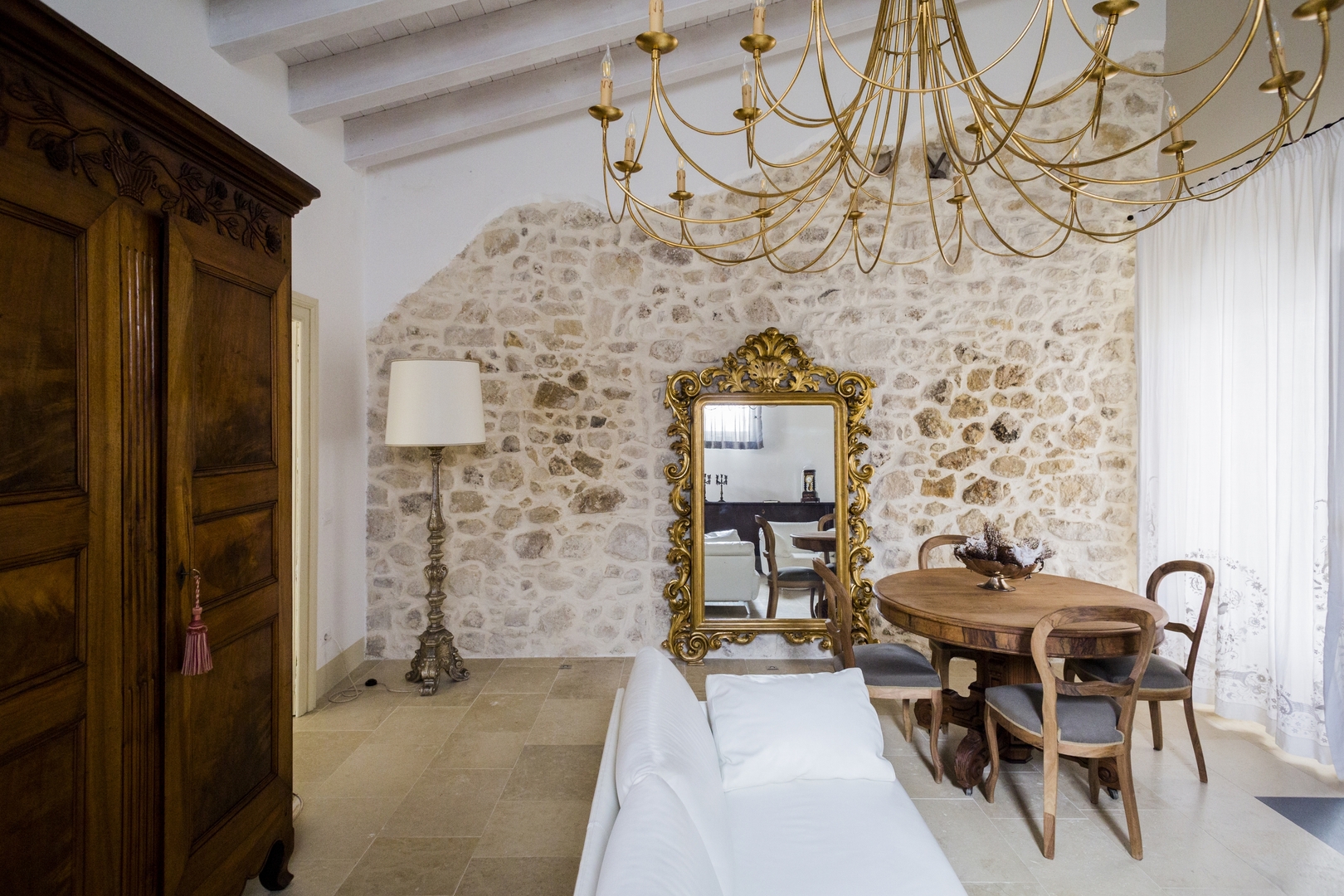 Private villa with swimming pool 6 Villas in Italy