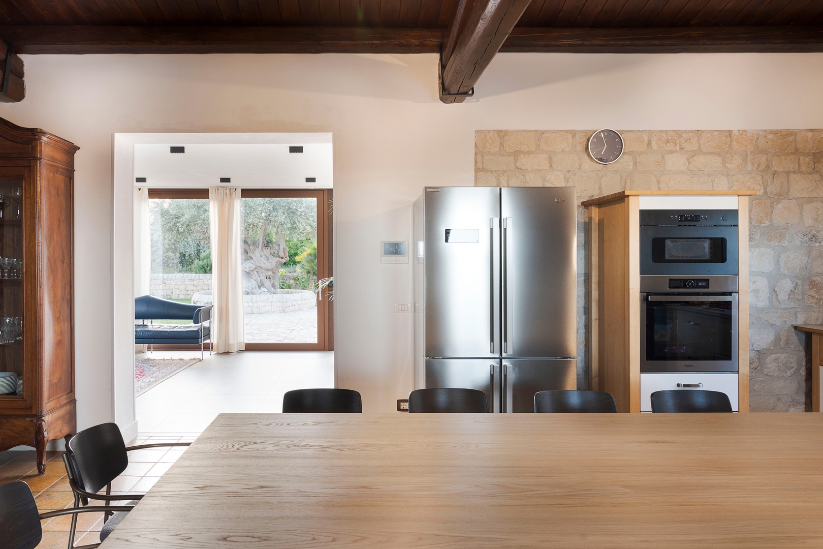 Tenuta Del Sole, elegant Sicilian estate 16 Villas in Italy
