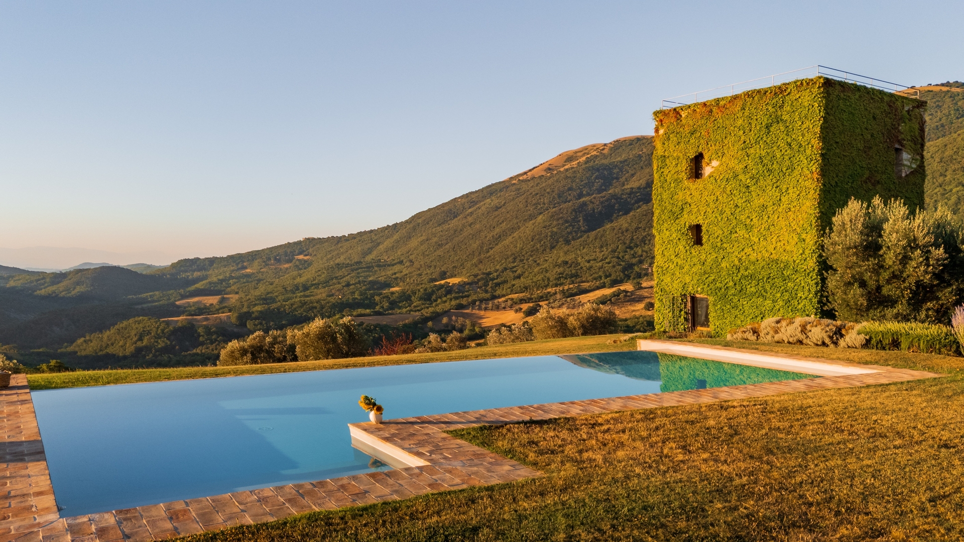 Villa Della Valle - Private villa with pool 16 Villas in Italy
