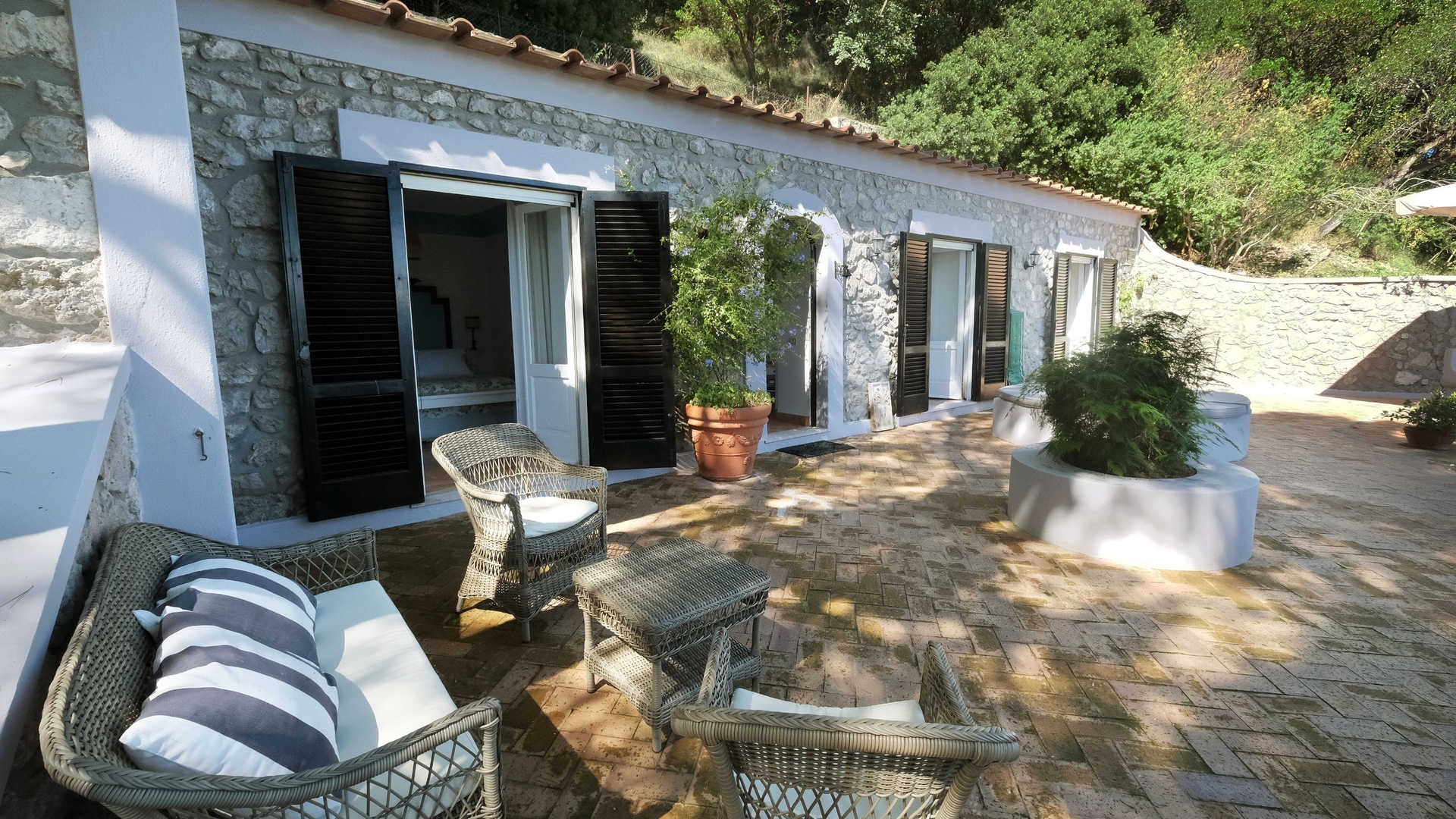 Villa Fernanda - Two villas with pool in Capri 27 Villas in Italy