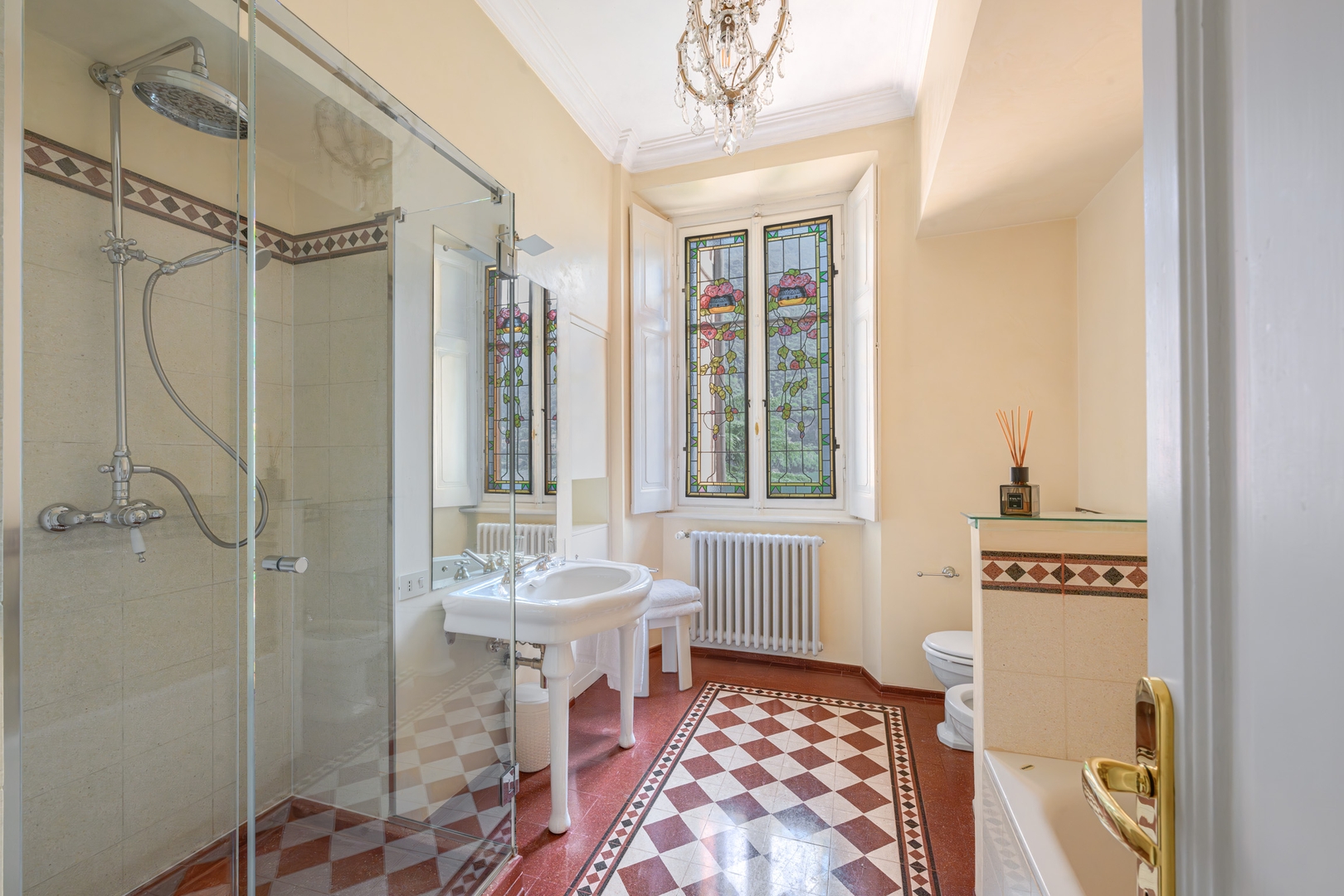 Villa Lauretta - Private lakeside villa with pool 31 Villas in Italy