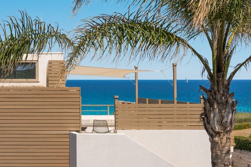 Casa Capo Blu, Beach House with Sea Access 42 Villas in Italy
