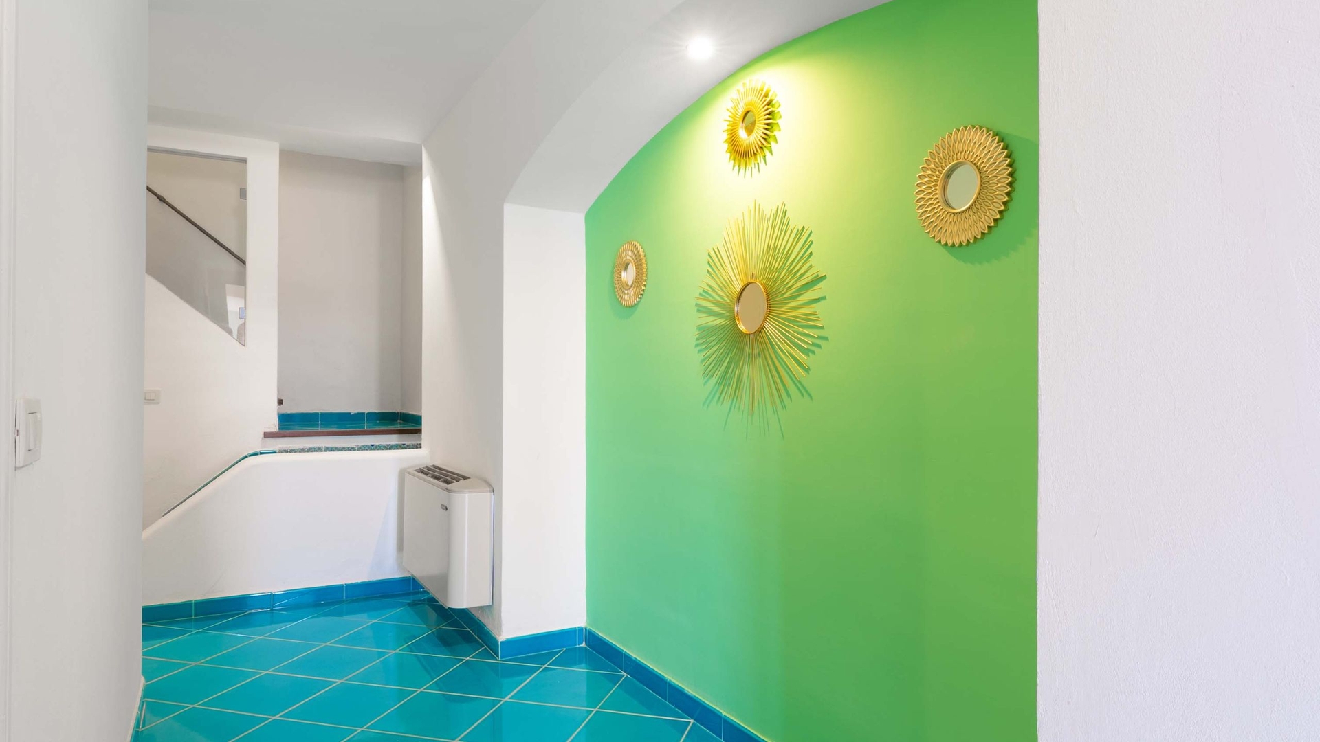 Casa Di Marcia, seafront with dipping pool 41 Villas in Italy
