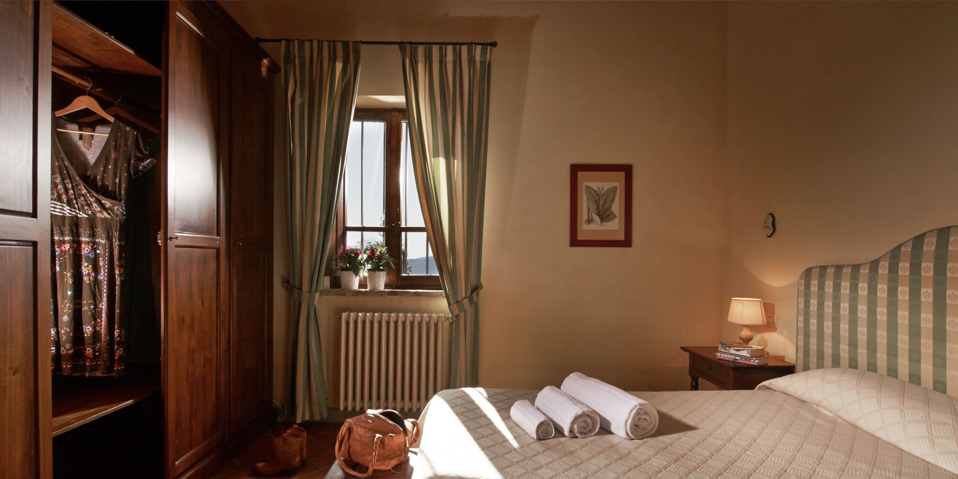 Castagneto Estate - Large Tuscan Borgo 24 Villas in Italy