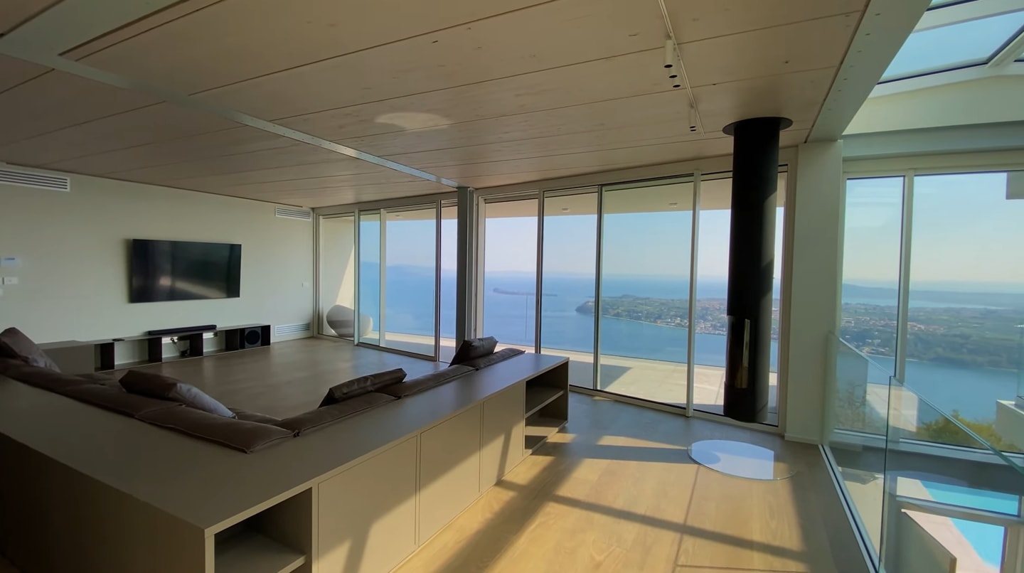 Villa Nuvia - Contemporary Villa Near Salò 6 The Prestige Villa Collection