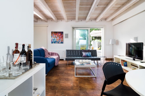 Casa Ulisse, sea front property 14 Villas in Italy