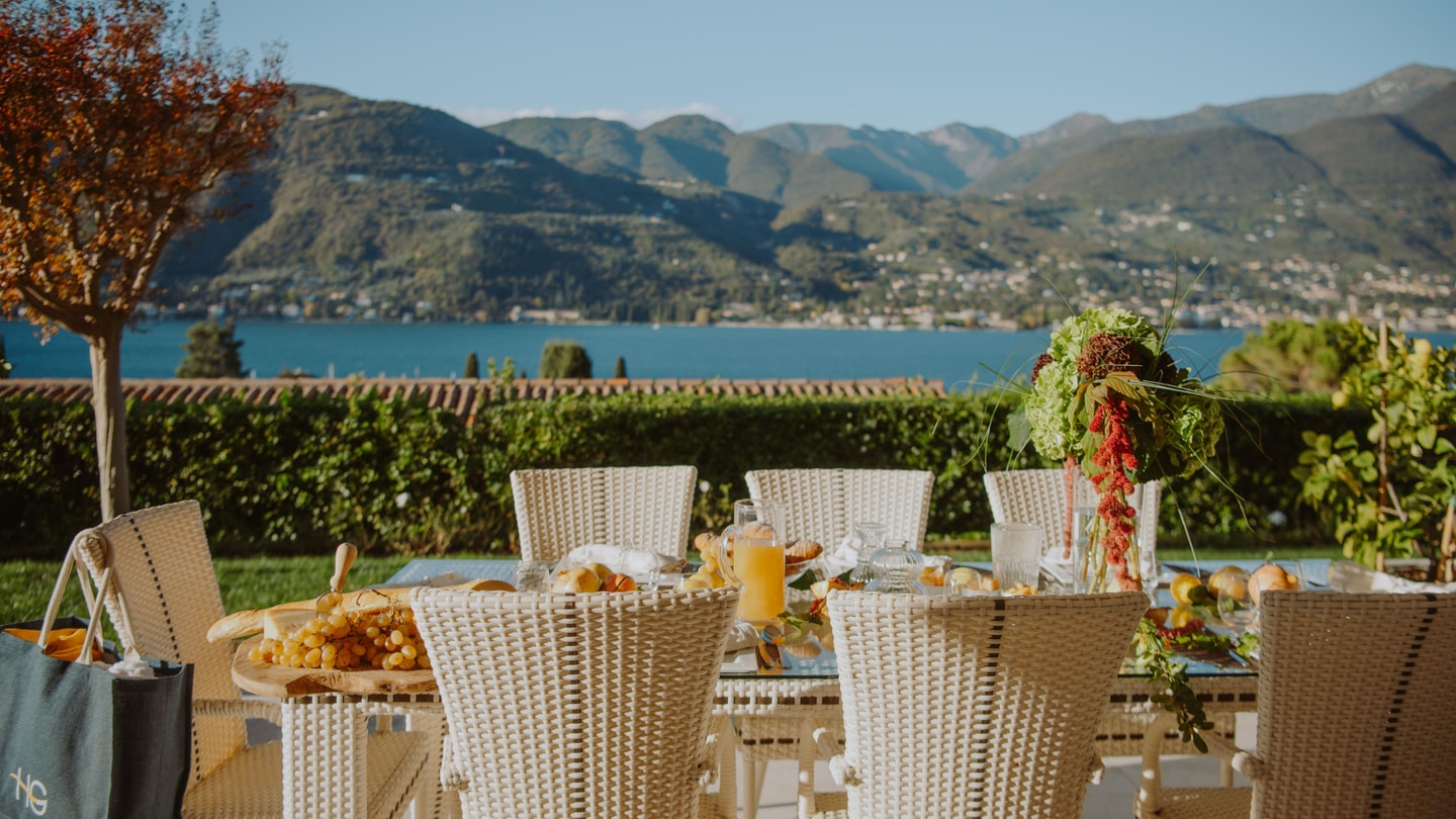 Villa Acquabella with lake views and pool 2 Villas in Italy